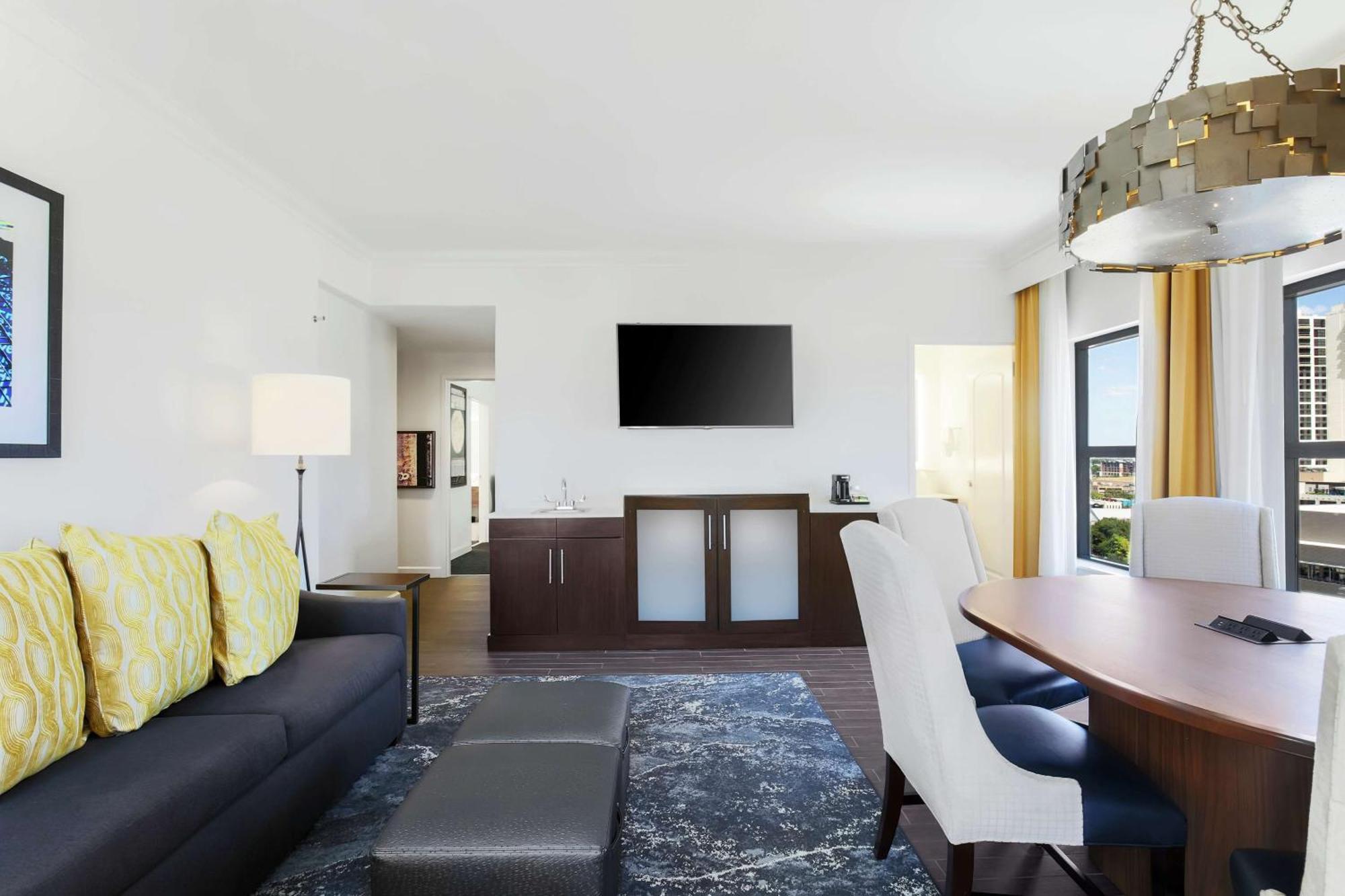 Hampton Inn & Suites Austin-Downtown/Convention Center Austin