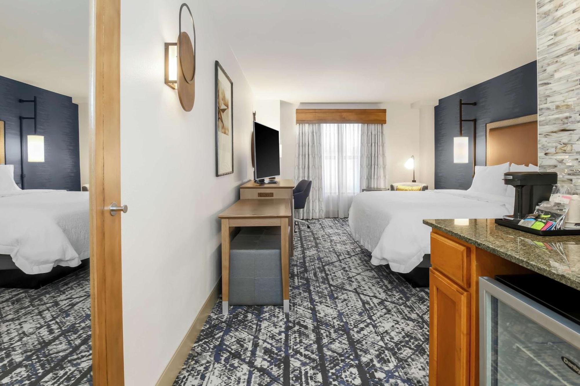 Hampton Inn & Suites Austin-Downtown/Convention Center