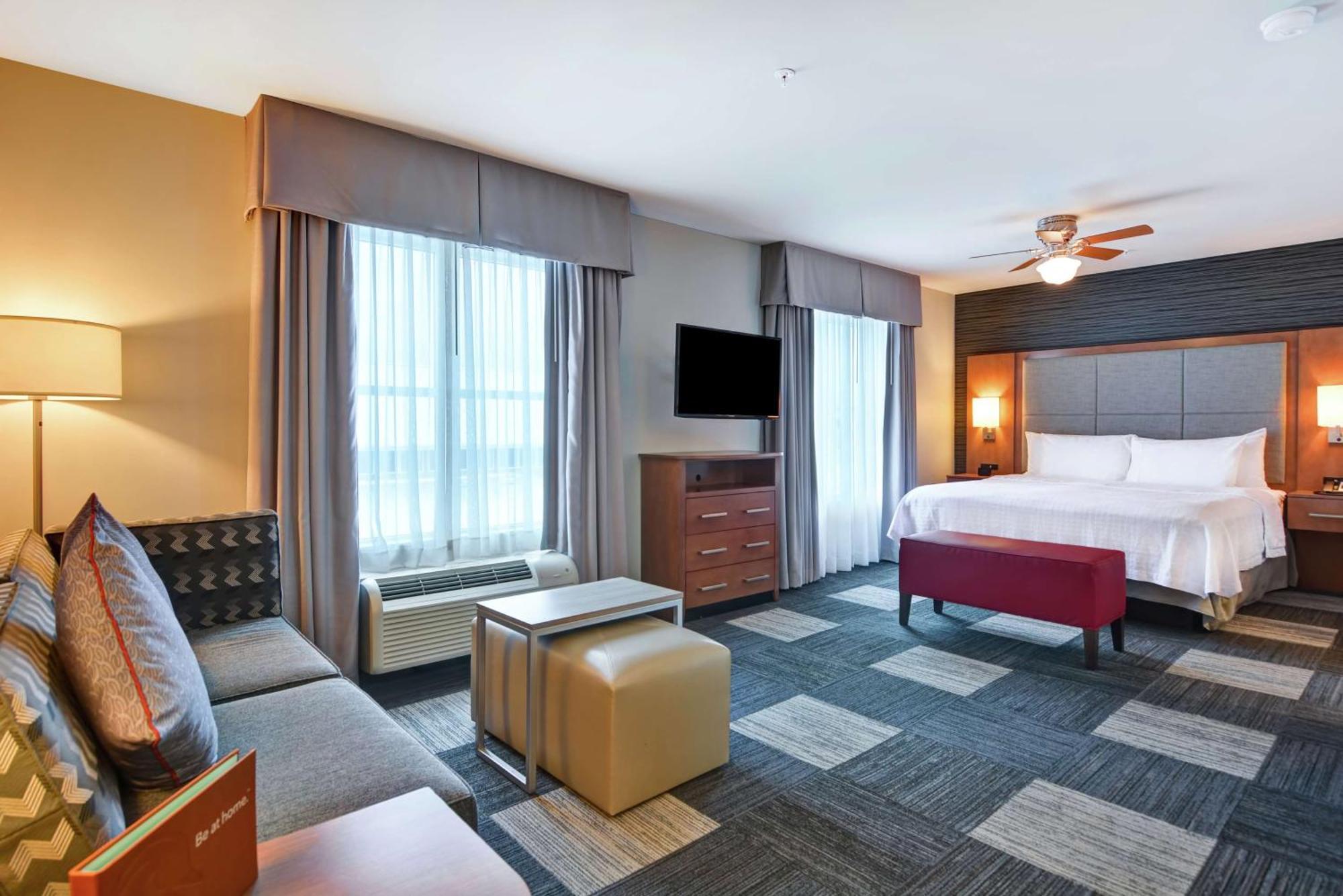 Hotel Homewood Techridge Parmer @ I-35 3*
