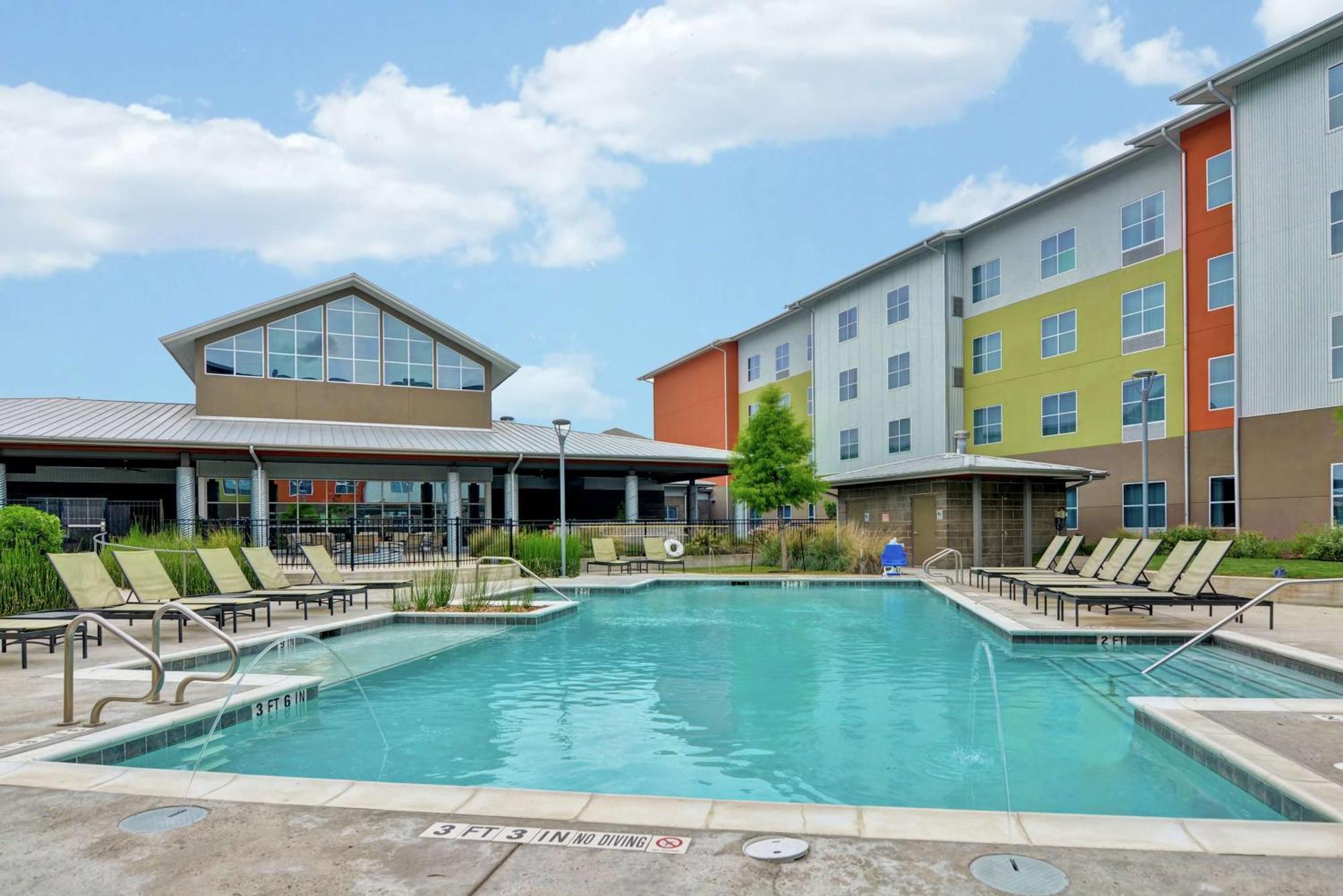 Hotel Homewood Techridge Parmer @ I-35 Austin