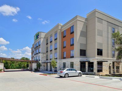 Express & South By Ihg Hotel