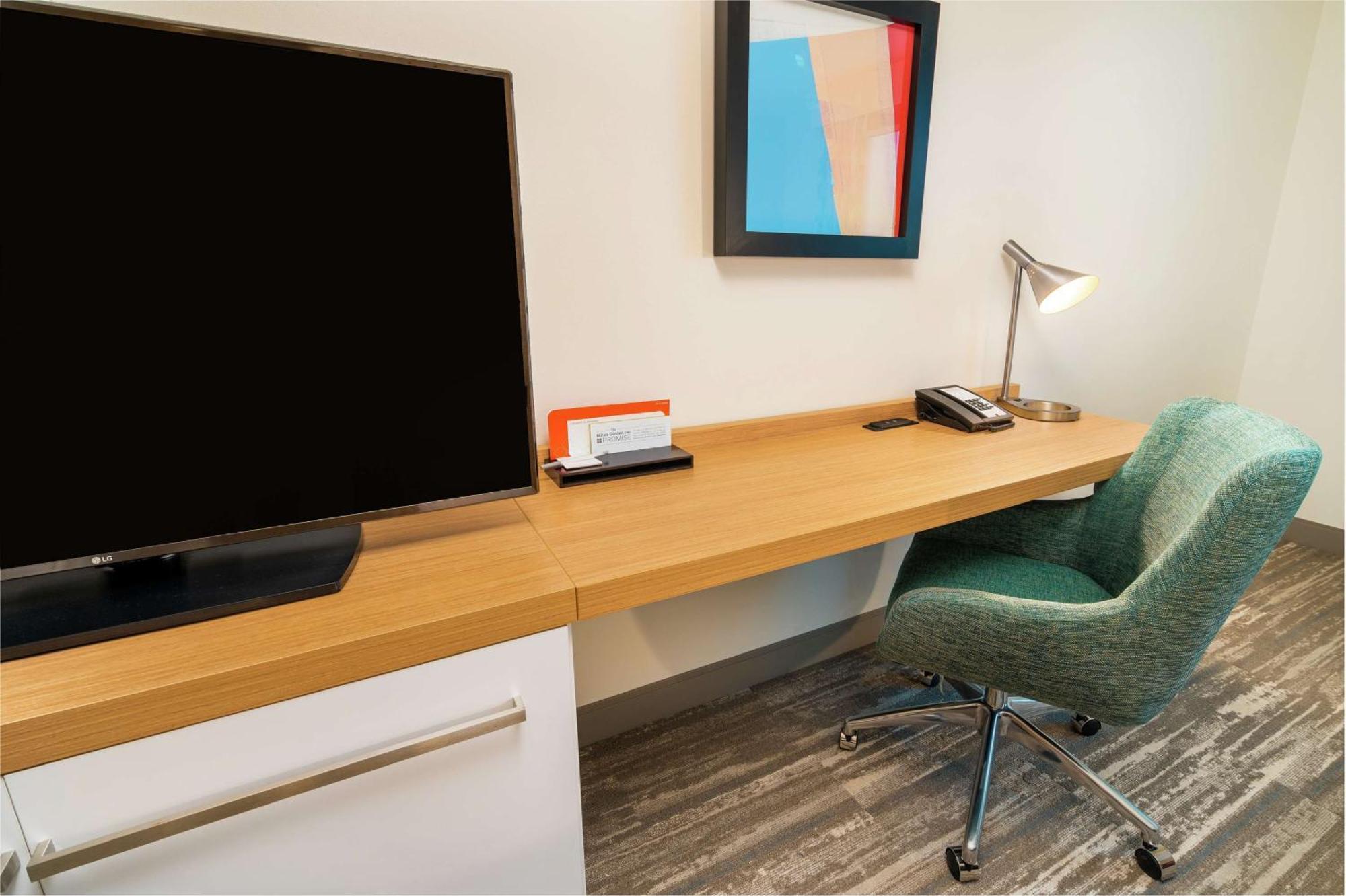 Hilton Garden Cedar Park 3*