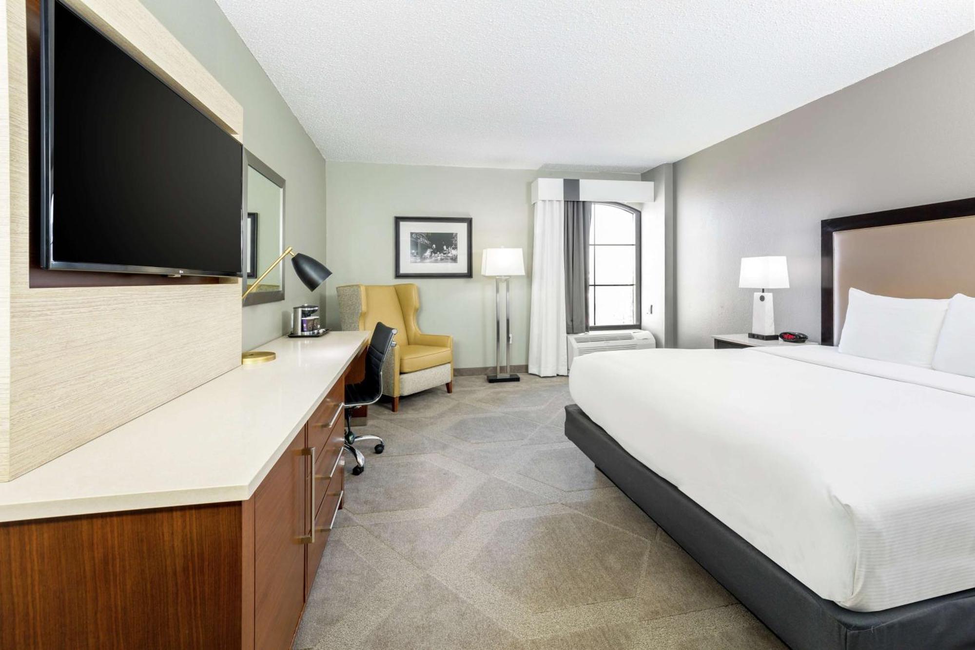 Doubletree By Hilton Austin-university Area 3*