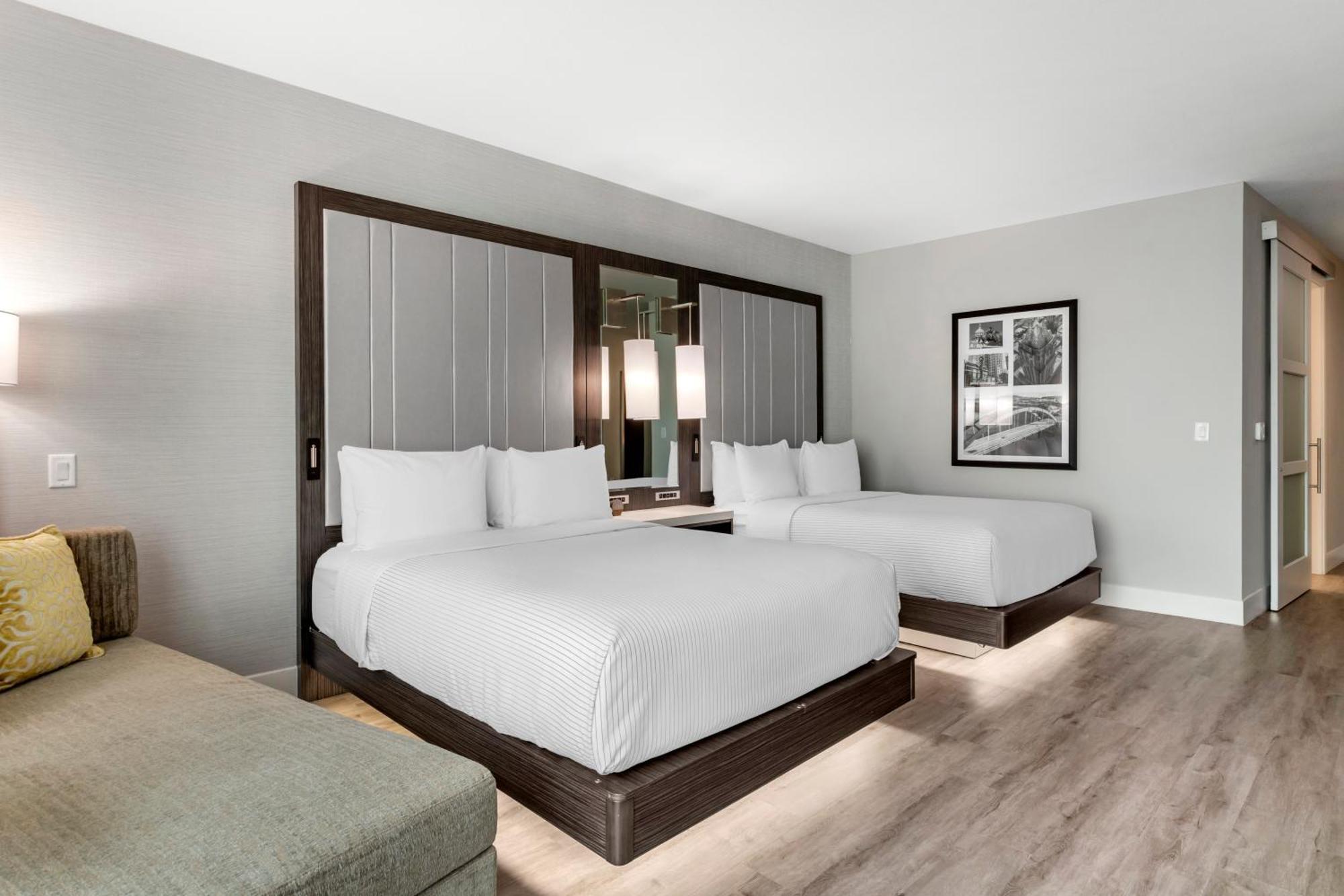 Cambria Uptown Near The Domain Austin