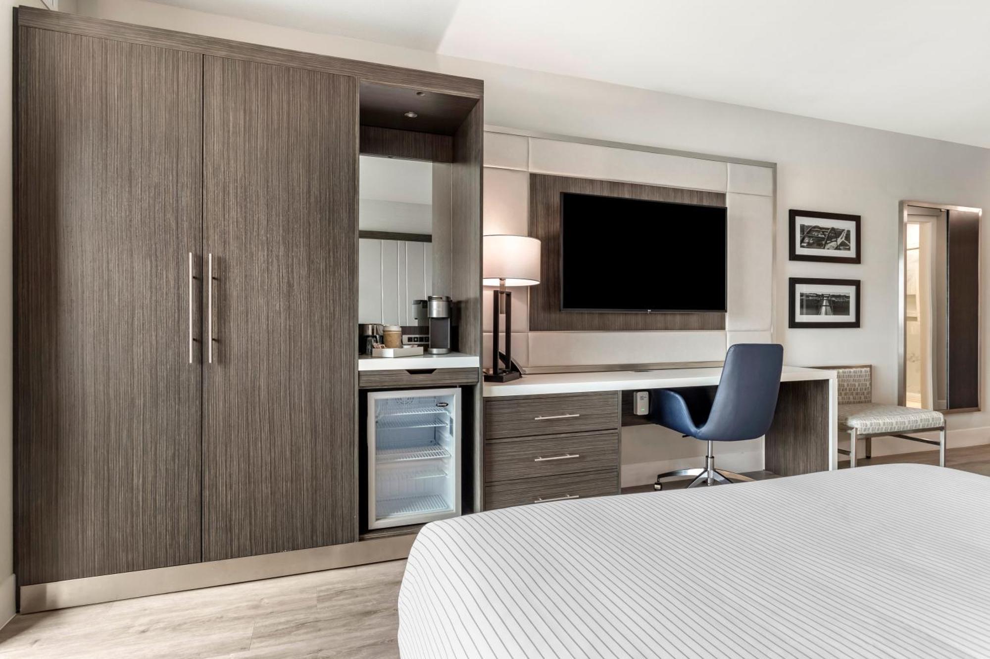 Hotel Cambria Uptown Near The Domain Austin