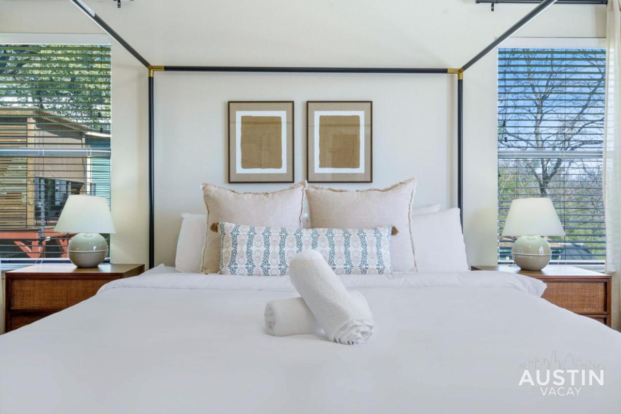 Modern Haven With King And Impeccable Location *