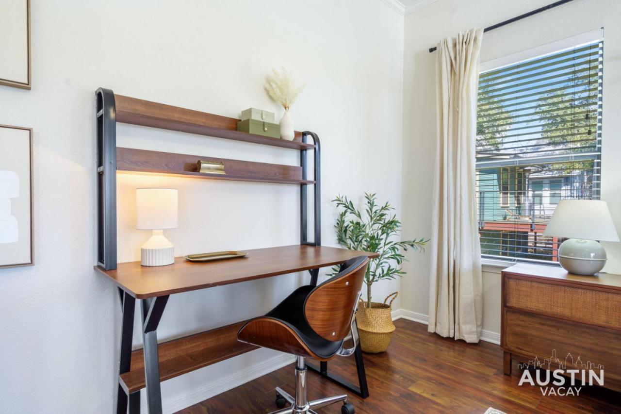 Modern Haven With King And Impeccable Location Austin
