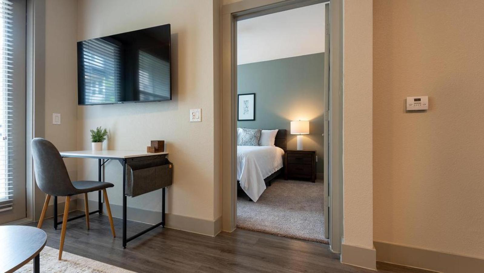 Landing Modern With Amazing Amenities Apartment *