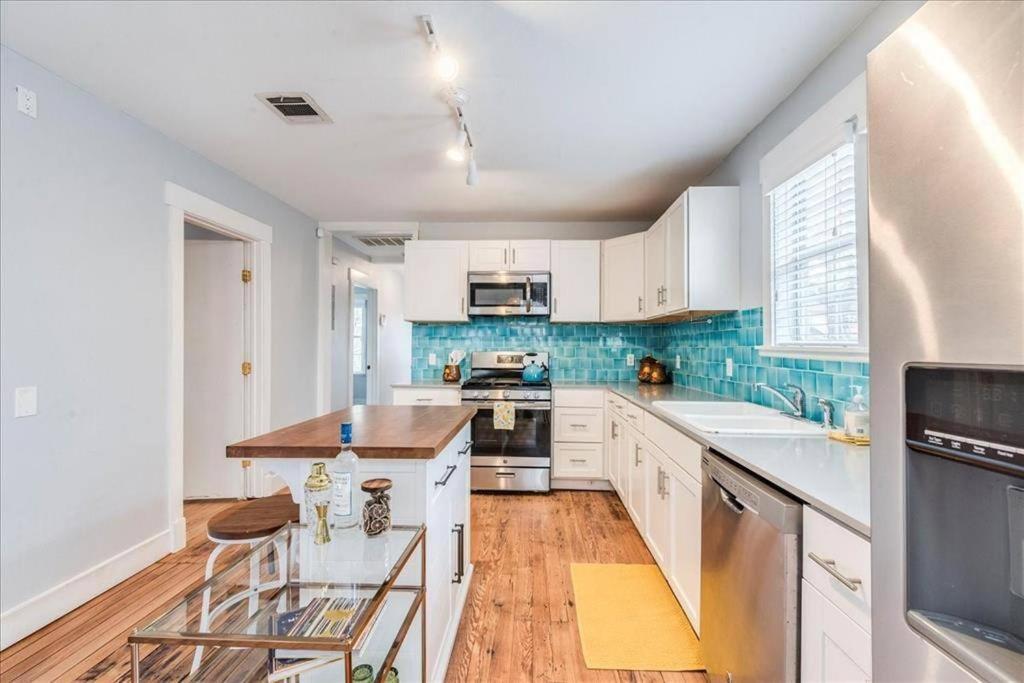 Unique Vintage South Congress Holiday home