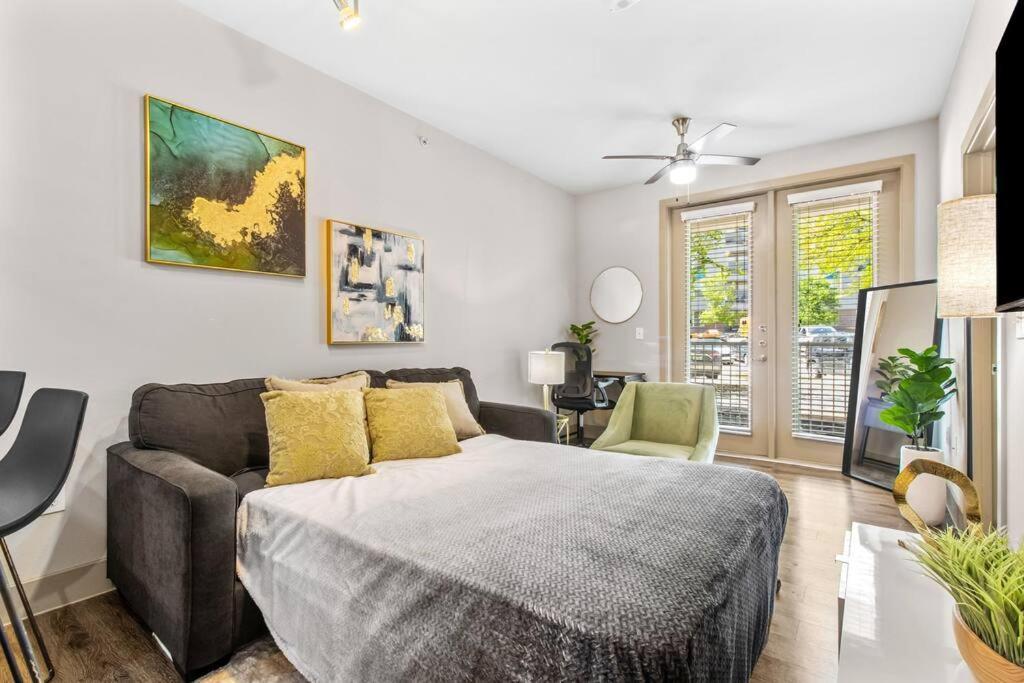 Apartment Charming 1br Oasis Kingbed Freeparking Wi-fi Austin