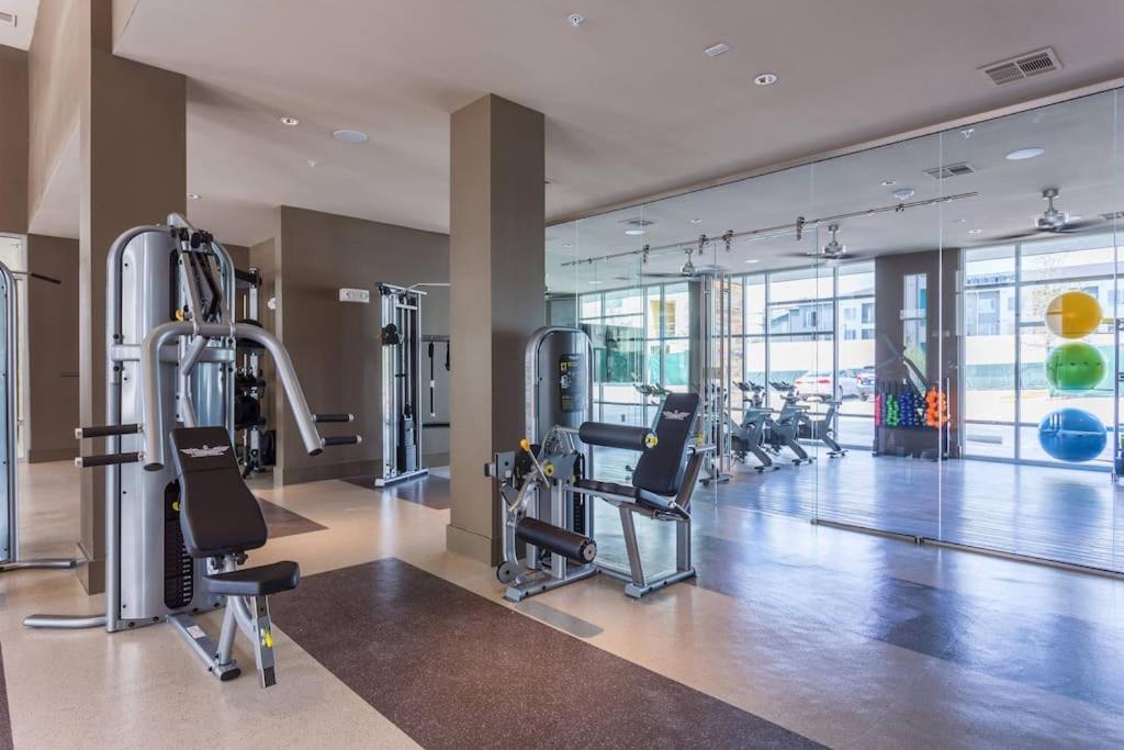 Apartment Charming 1br Oasis Kingbed Freeparking Wi-fi