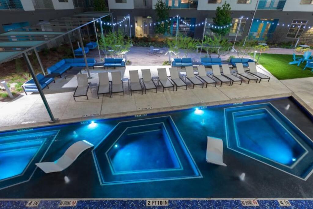 Charming 1br Oasis Kingbed Freeparking Wi-fi * Austin