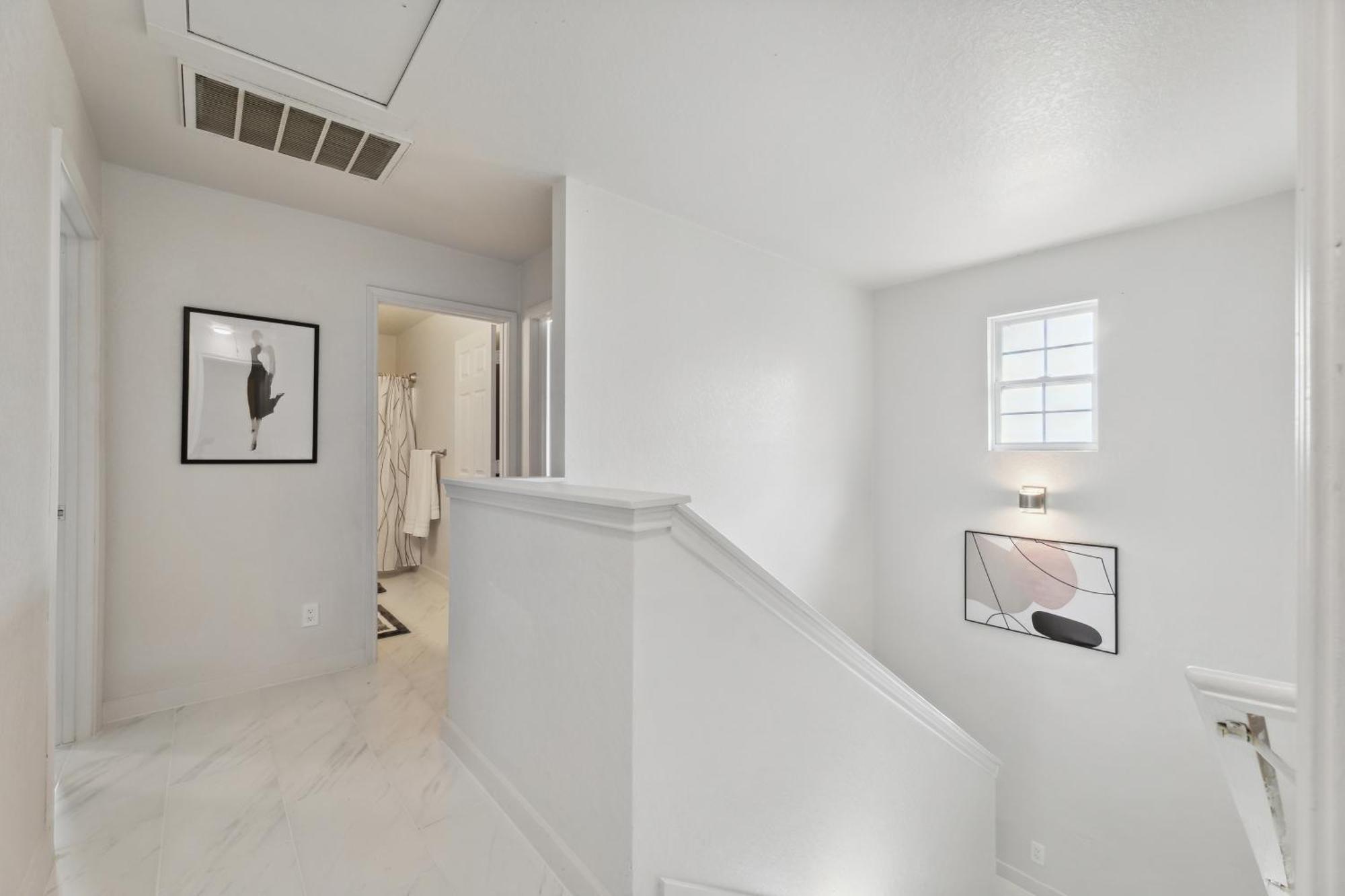 Chic 8br Retreat East For Large Groups