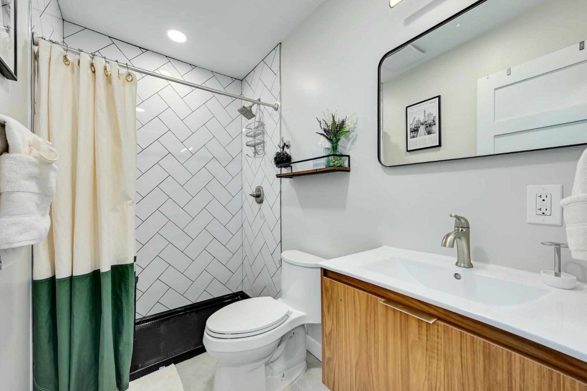 Artful Urban Stylish Comfort In North