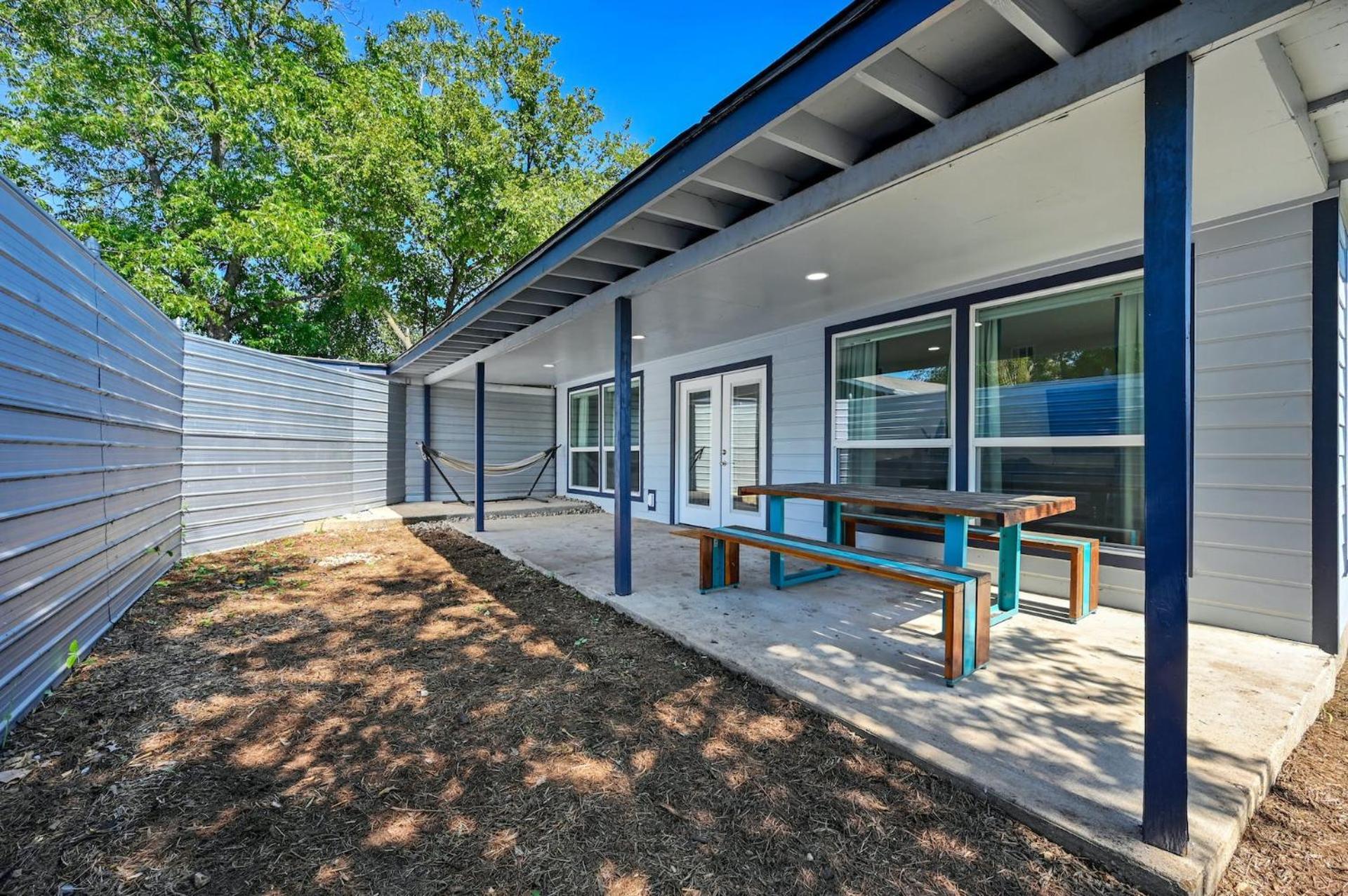 Artful Urban Stylish Comfort In North *