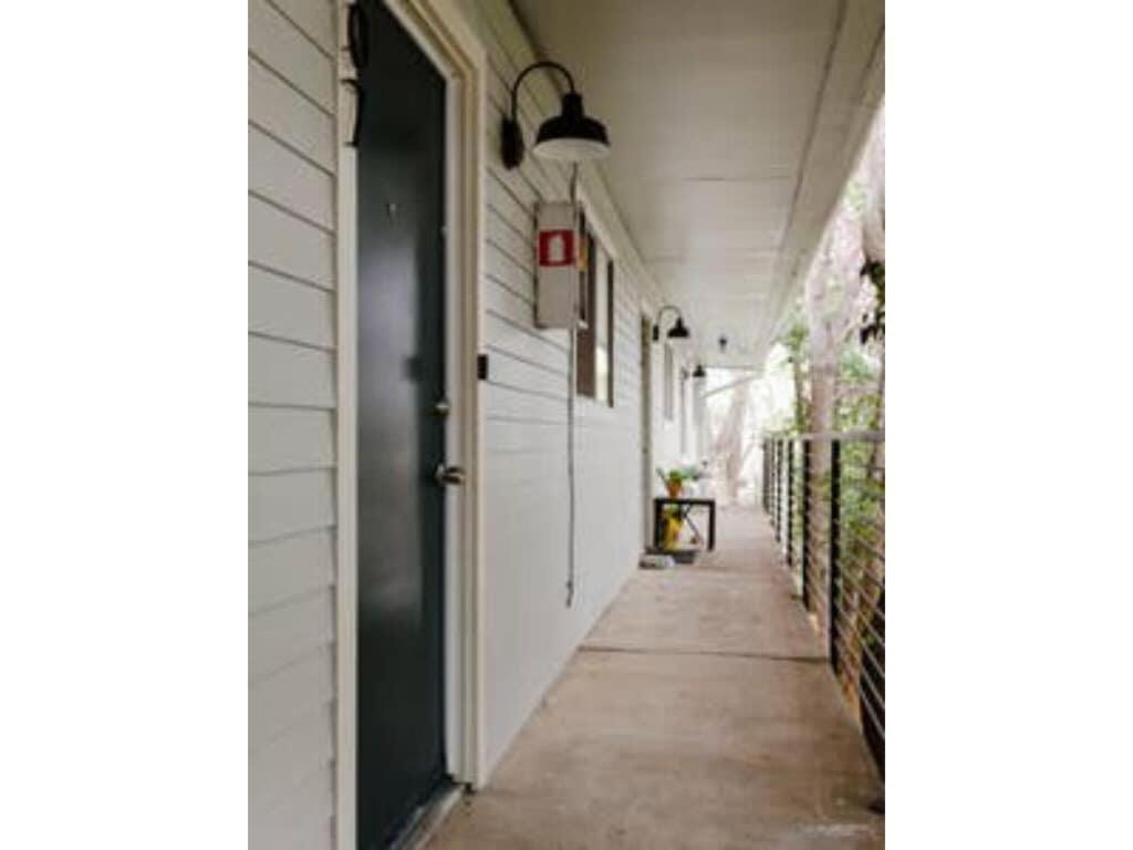 Apartment Nomad Studio L 12-min To Dt L 5-min To Domain L Tv *