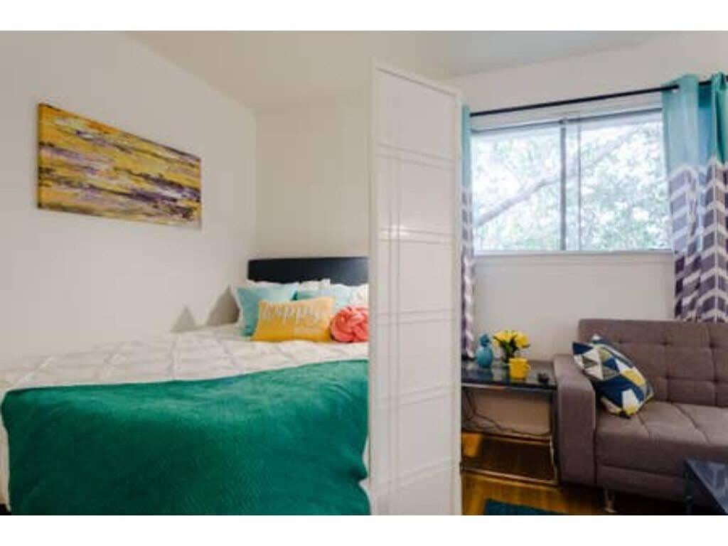 Apartment Nomad Studio L 12-min To Dt L 5-min To Domain L Tv