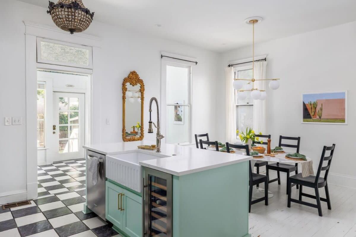 Free Parking Walk To Zilker And Barton - Craftsman Austin