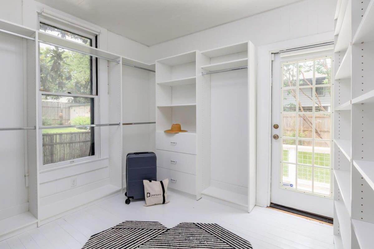 Holiday home Free Parking Walk To Zilker And Barton - Craftsman *