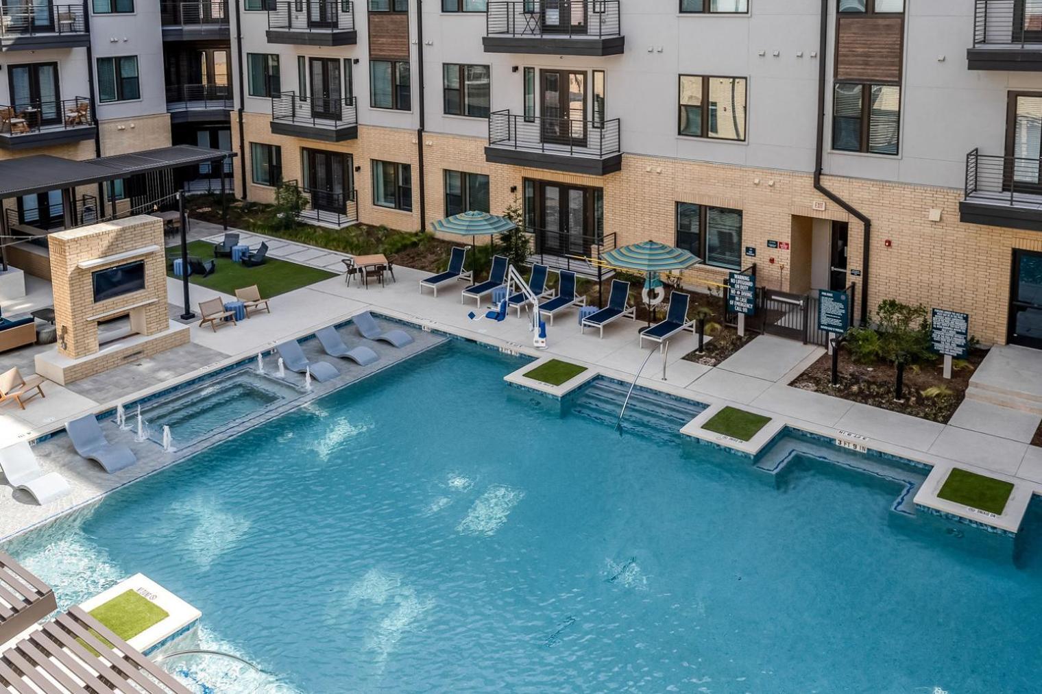 Highlands 1br W Pool Wd Gym Vibrant Area Atx-201 * Austin