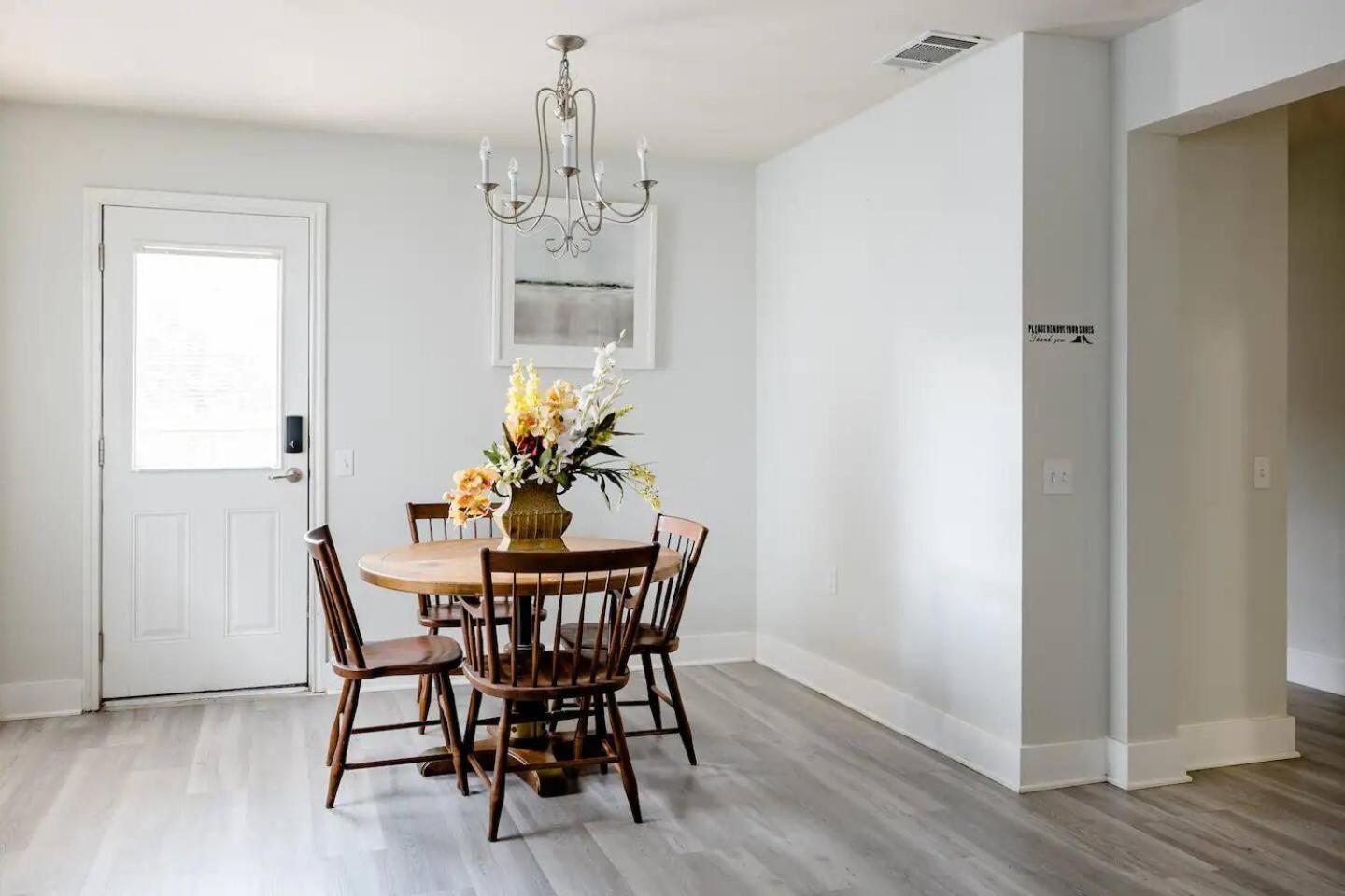 Holiday home Serenity Near Downtown & Airport *
