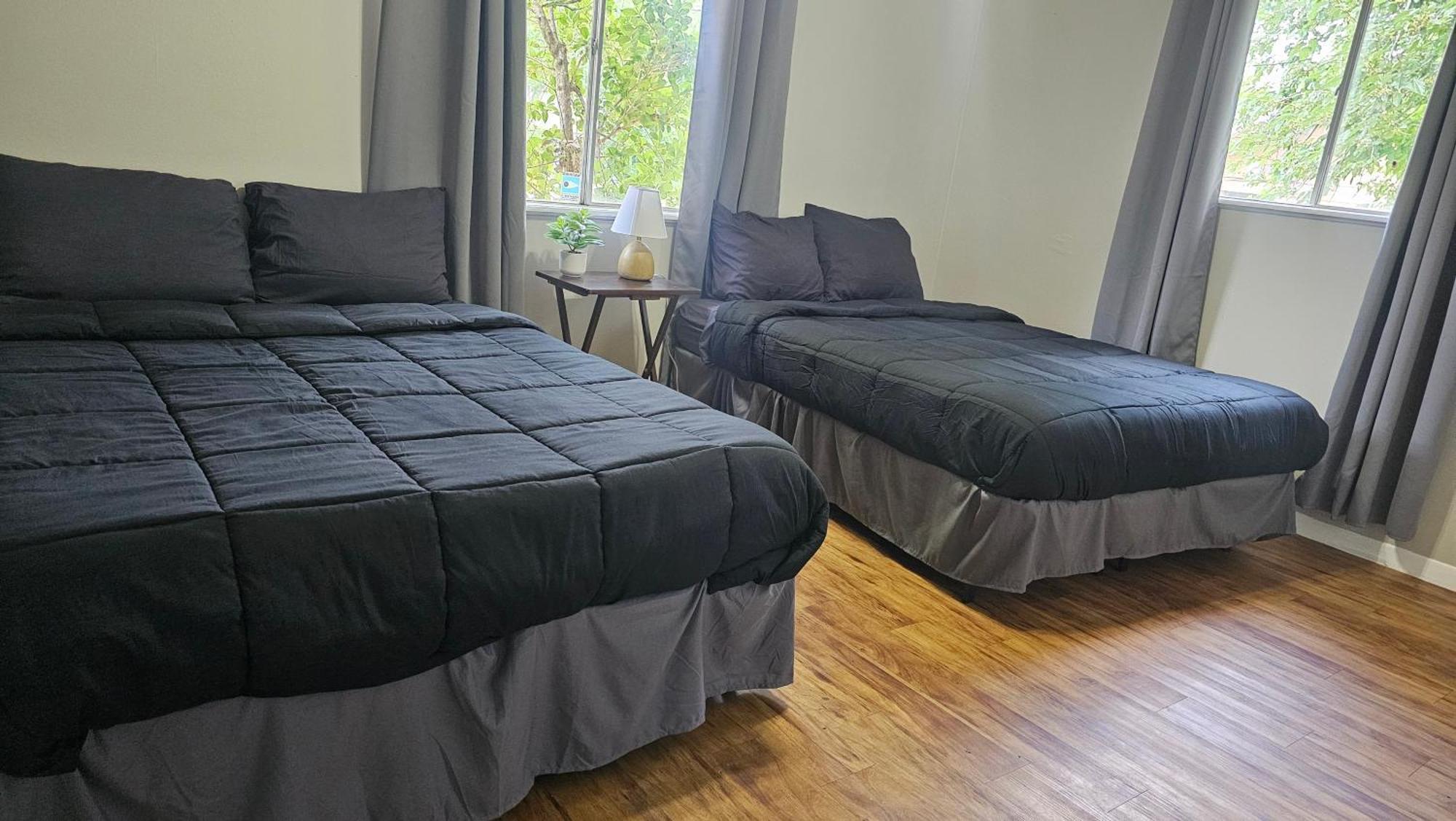 Serene 2br Hideaway Near Downtown & Airport Austin