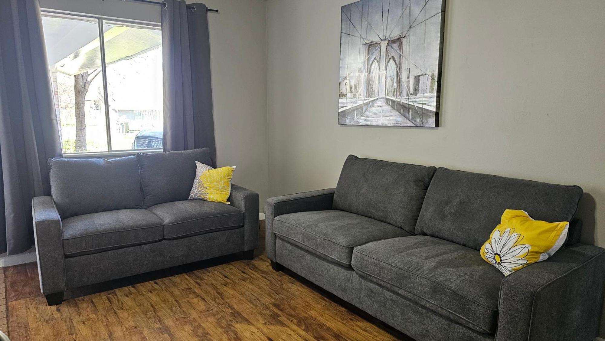 Serene 2br Hideaway Near Downtown & Airport Austin