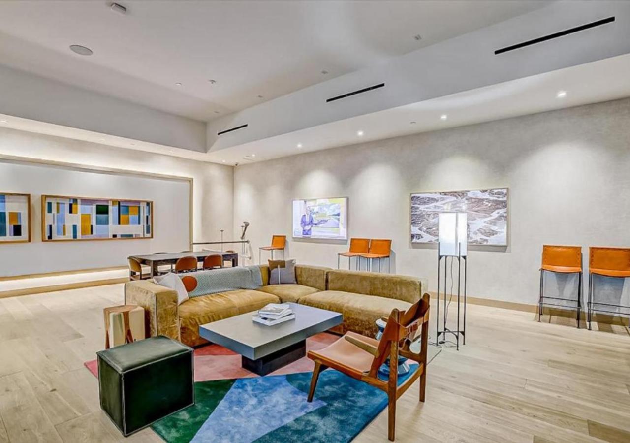 2br Luxury With Views And Rooftop Pool In Austin
