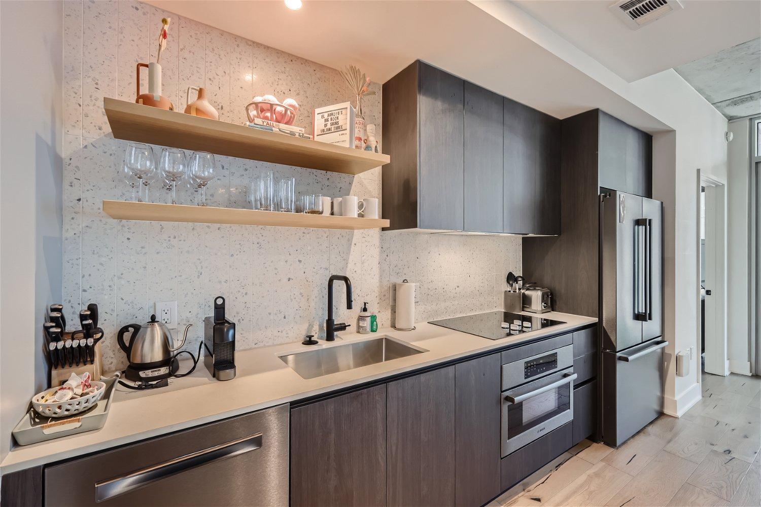 Apartment 2br Luxury With Views And Rooftop Pool In *