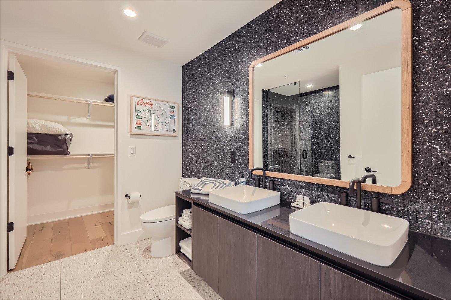 Apartment 2br Luxury With Views And Rooftop Pool In Austin