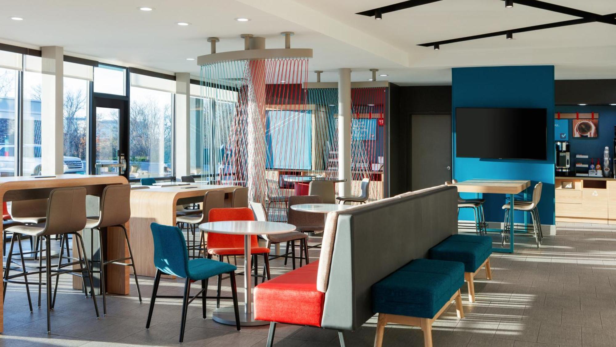 Avid Nw - Lakeline By Ihg Hotel 2*