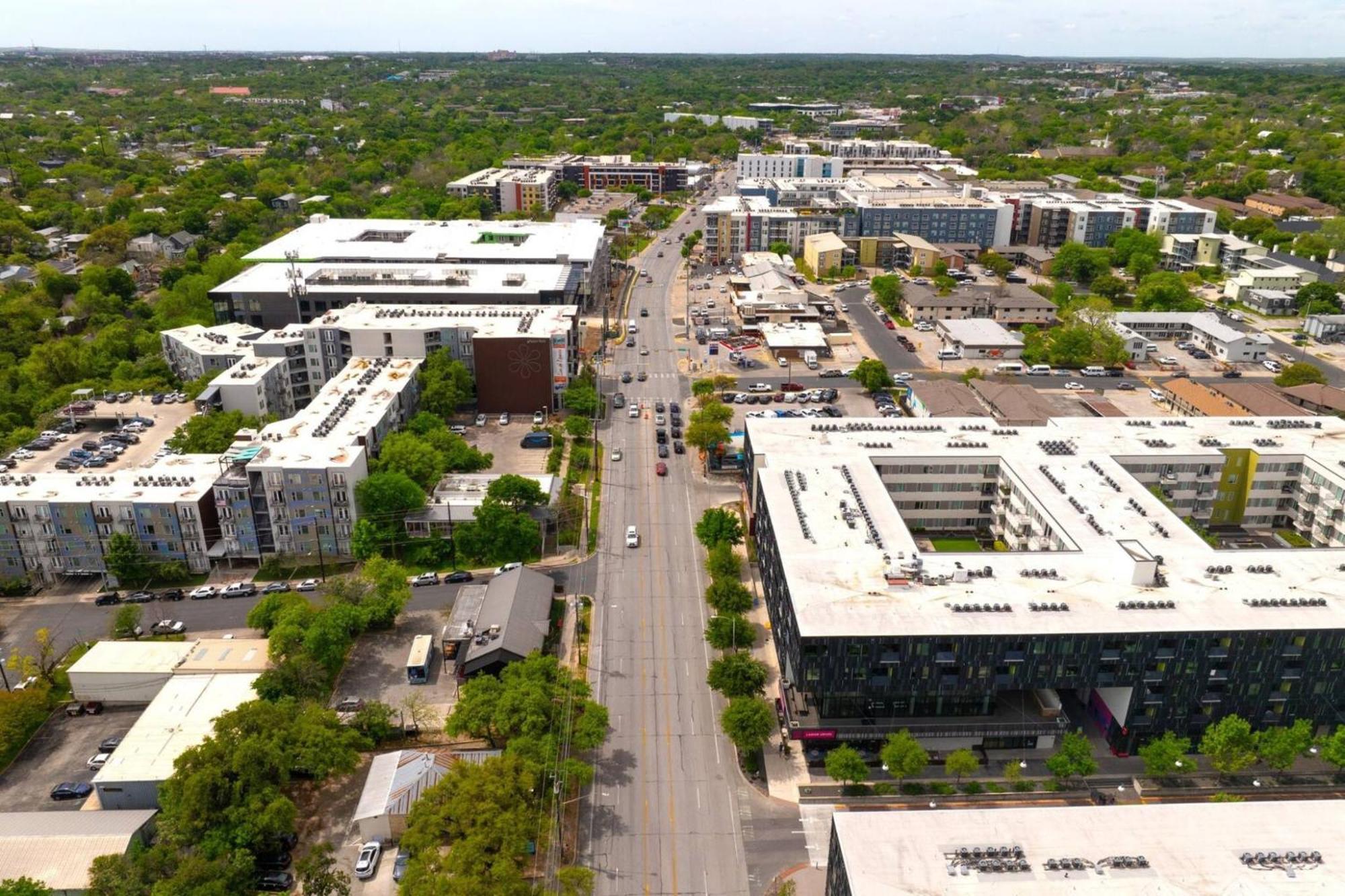 Apartment Zilker Townhome - Location In *