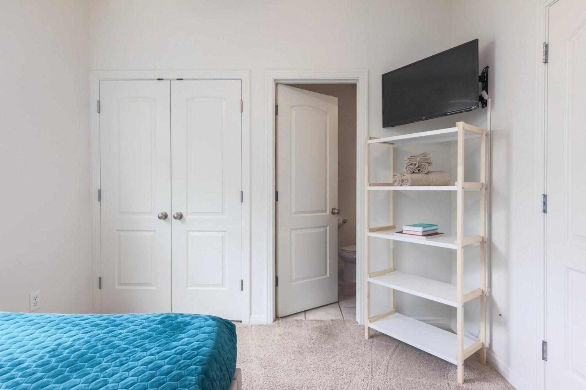 Zilker Townhome - Location In *