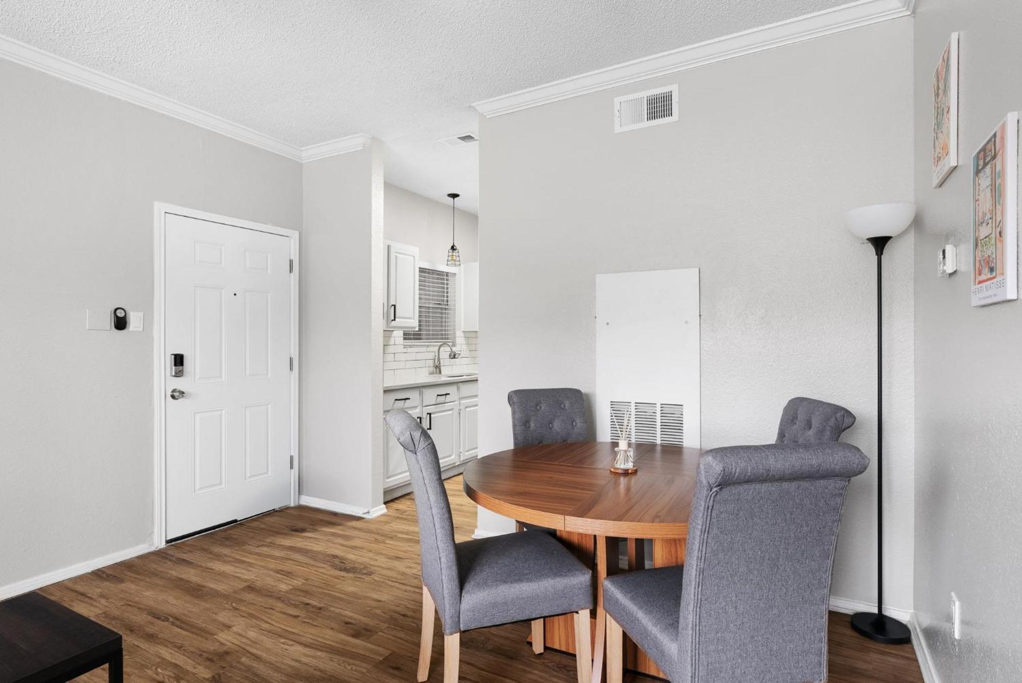 Updated 1br With Community Pool Near The Domain Austin