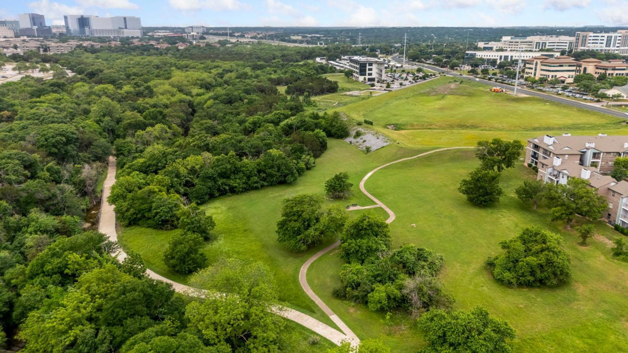 Updated 1br With Community Pool Near The Domain * Austin