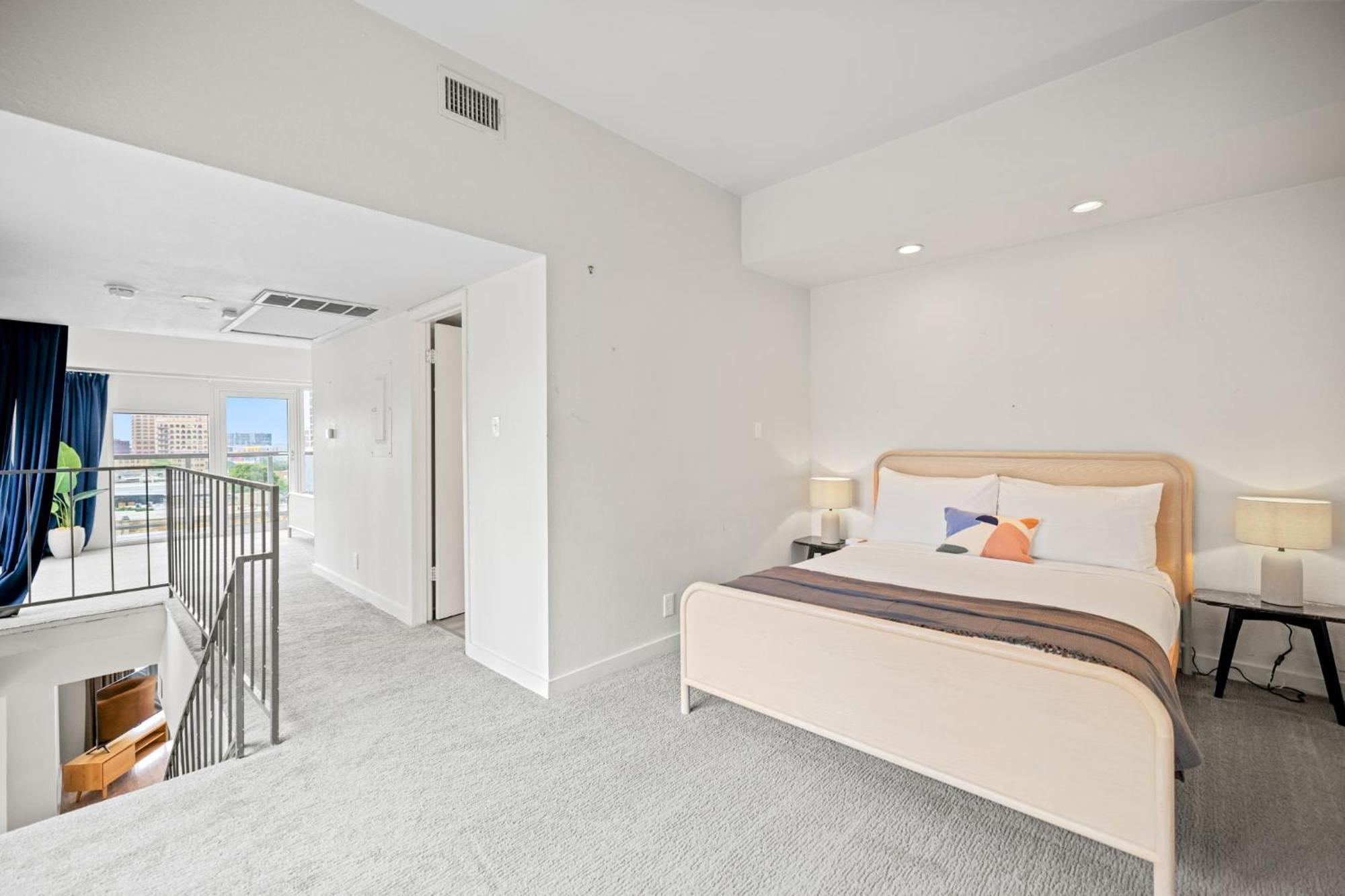 Littlefield Lofts, Hosted By Placemakr - 6th St *