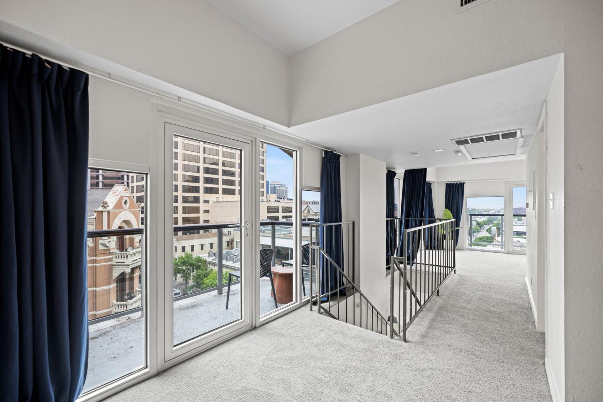 Littlefield Lofts, Hosted By Placemakr - 6th St Austin