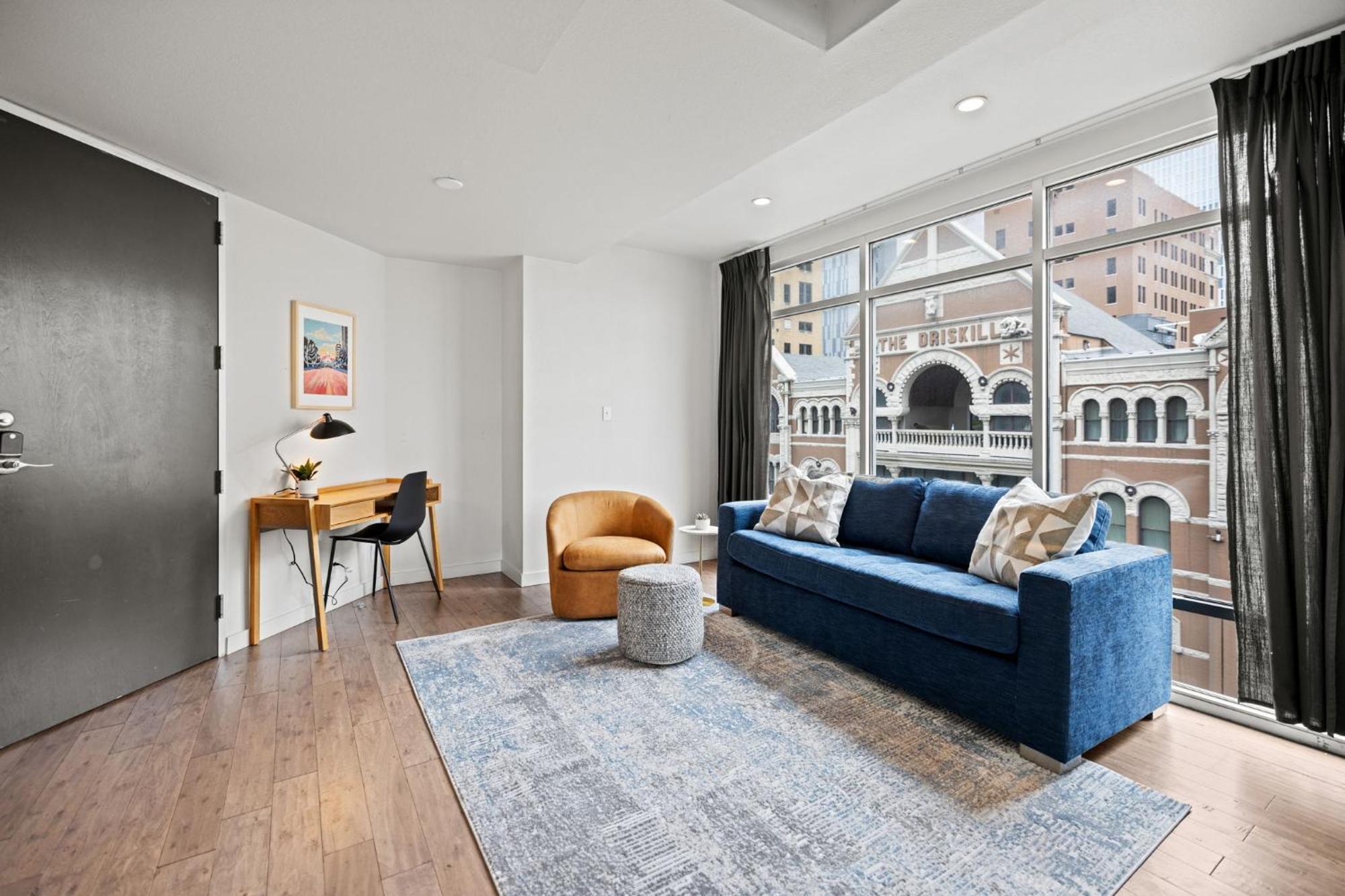 Littlefield Lofts, Hosted By Placemakr - 6th St Austin