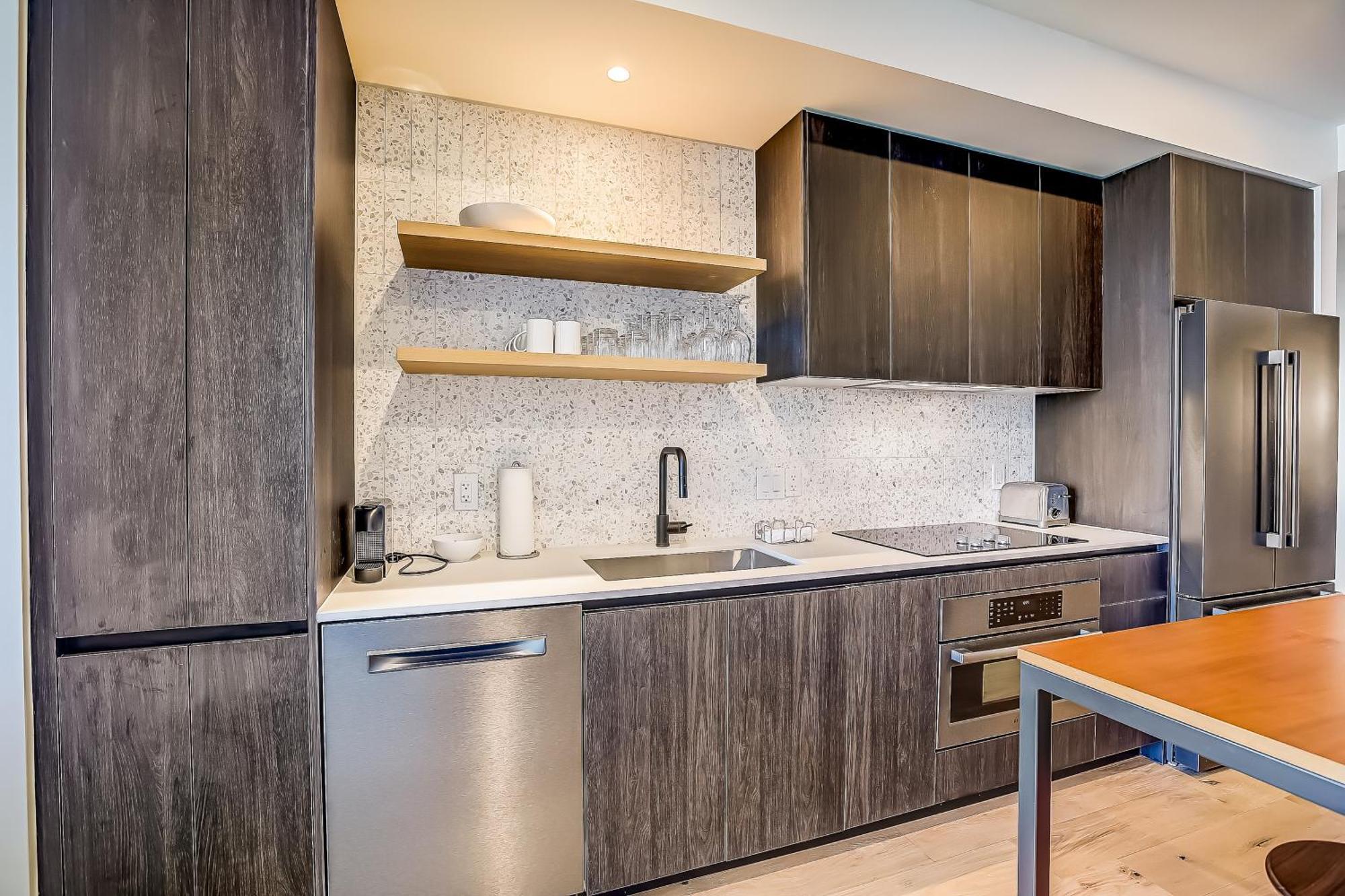 Natiivo Penthouse Apartment