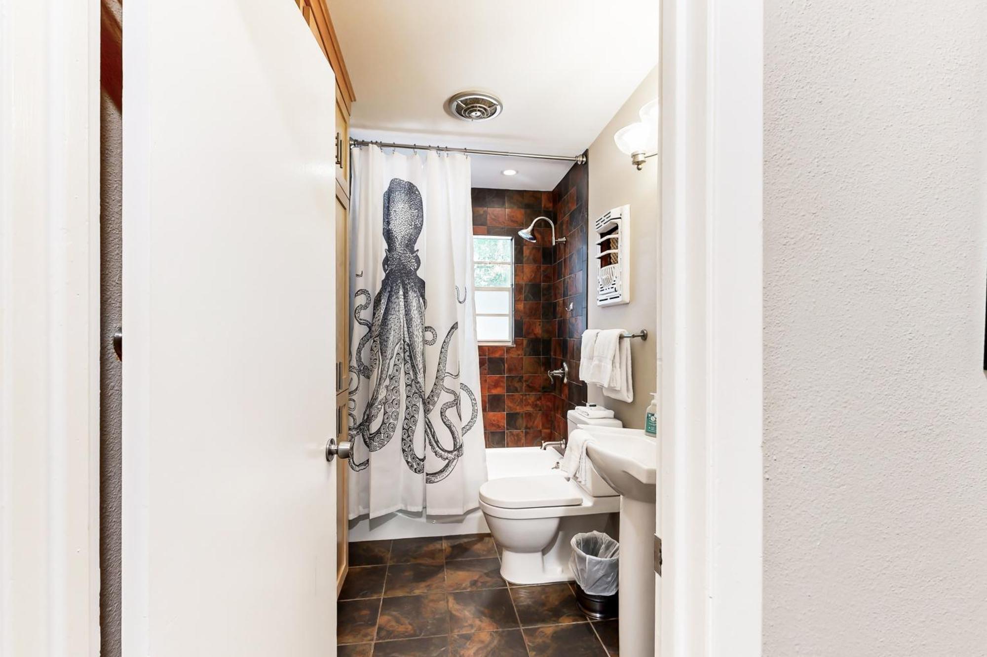 Galindo Getaway Holiday home Austin