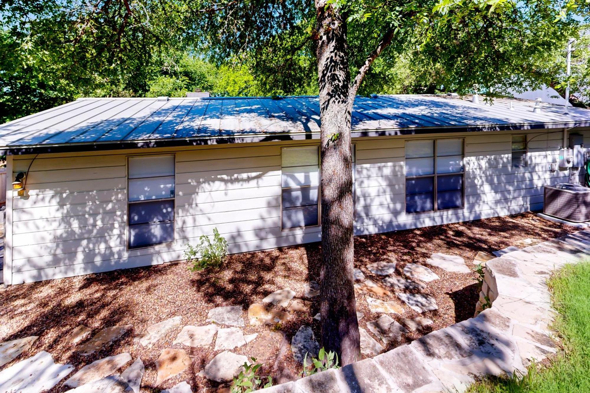 Galindo Getaway Holiday home