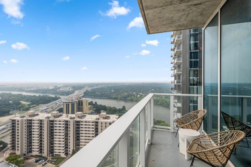 Hotel Austin Condo Hotel Austin