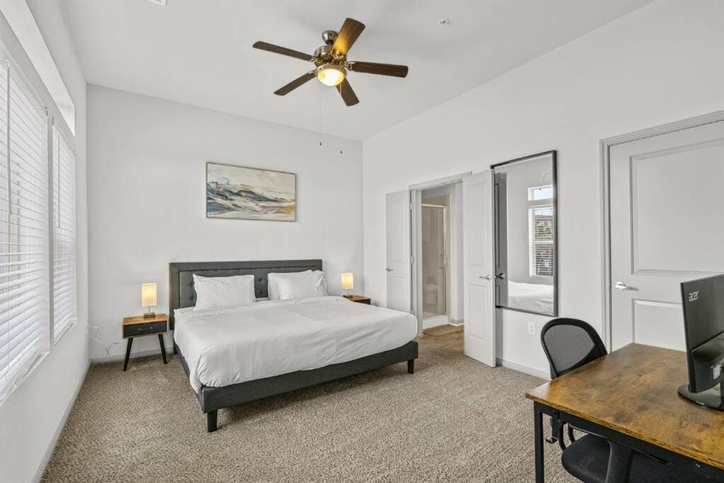 Apartment Lux 2b2b With Pool & Parking Near The Heart Of Austin