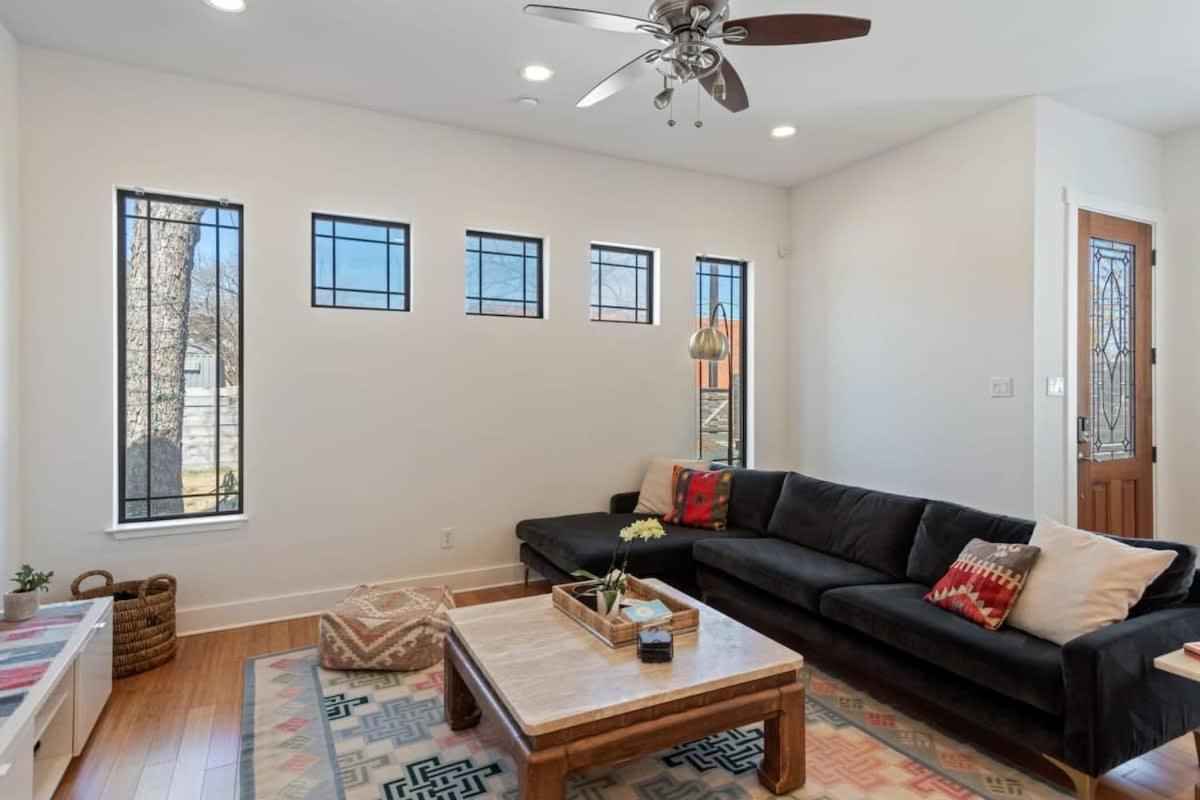 Modern Lively 3 Bedroom House In Hip East * Austin