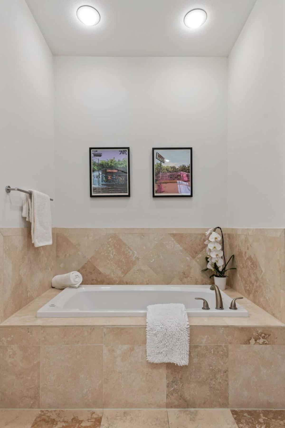 Holiday home Modern Lively 3 Bedroom House In Hip East Austin