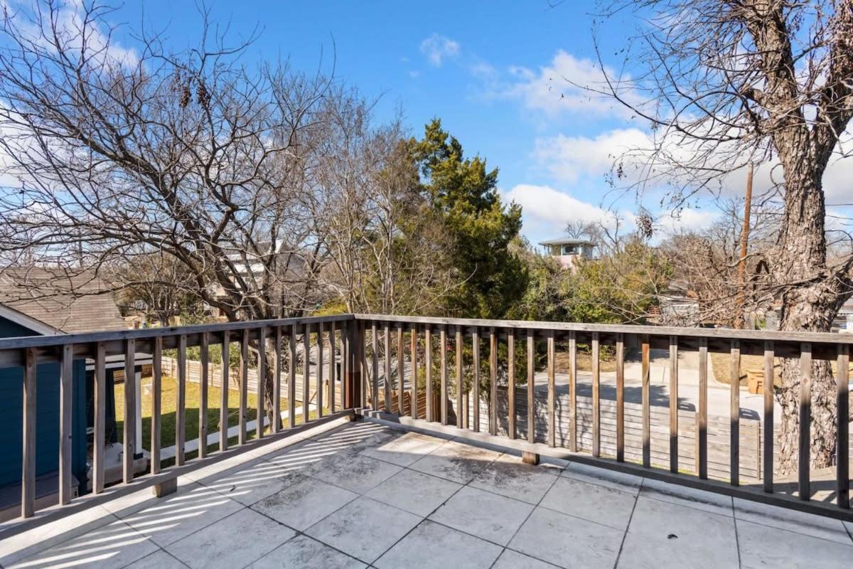 Modern Lively 3 Bedroom House In Hip East