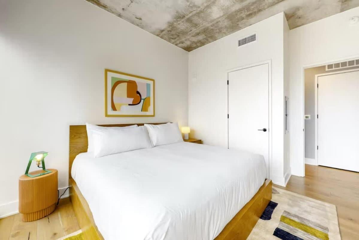 Holiday home Luxe High Rise Off Of Rainey St Austin