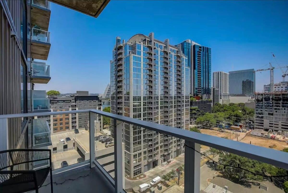 Holiday home High Rise In The Heart Of Atx