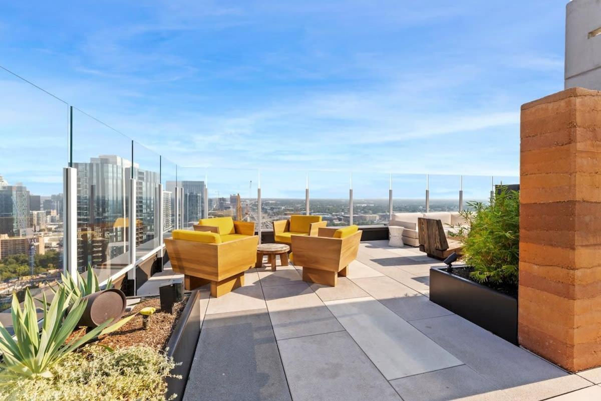 Luxe In Downtown * Austin