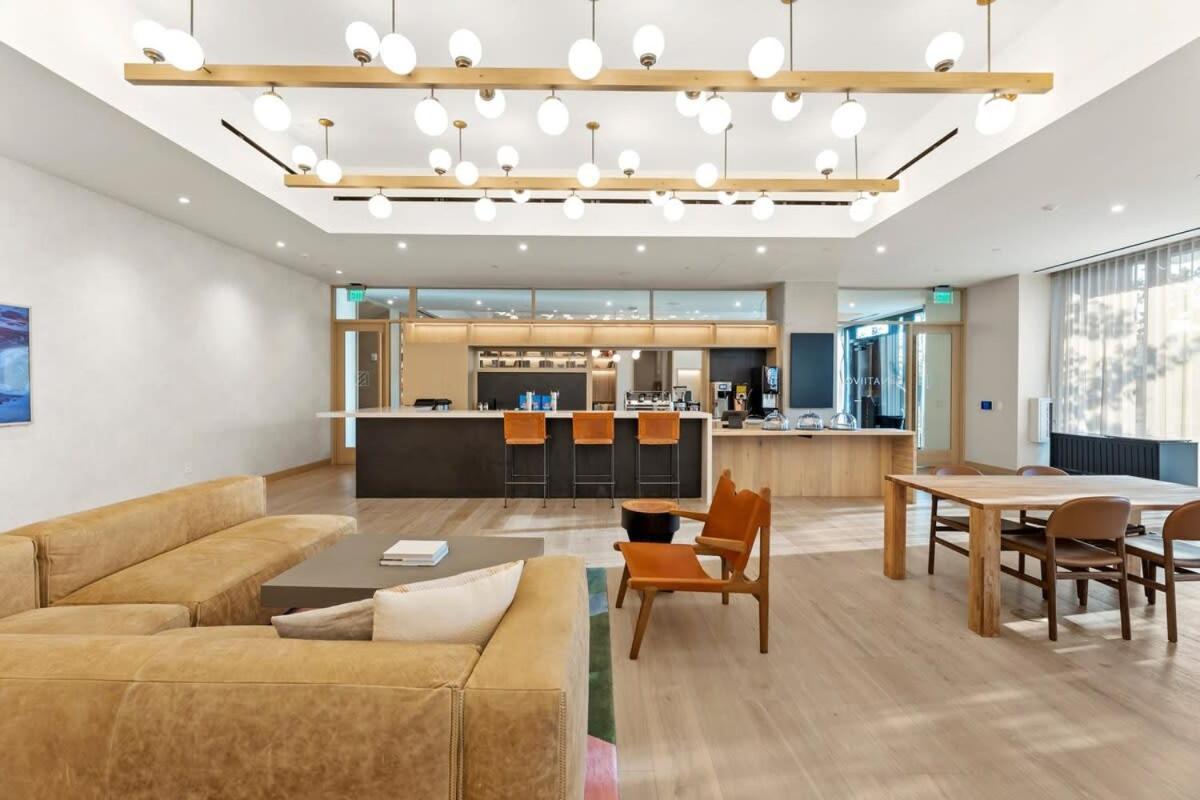 Apartment Luxe In Downtown *